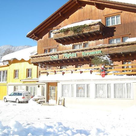 Hotel Alpina Unterwasser Eksteriør billede