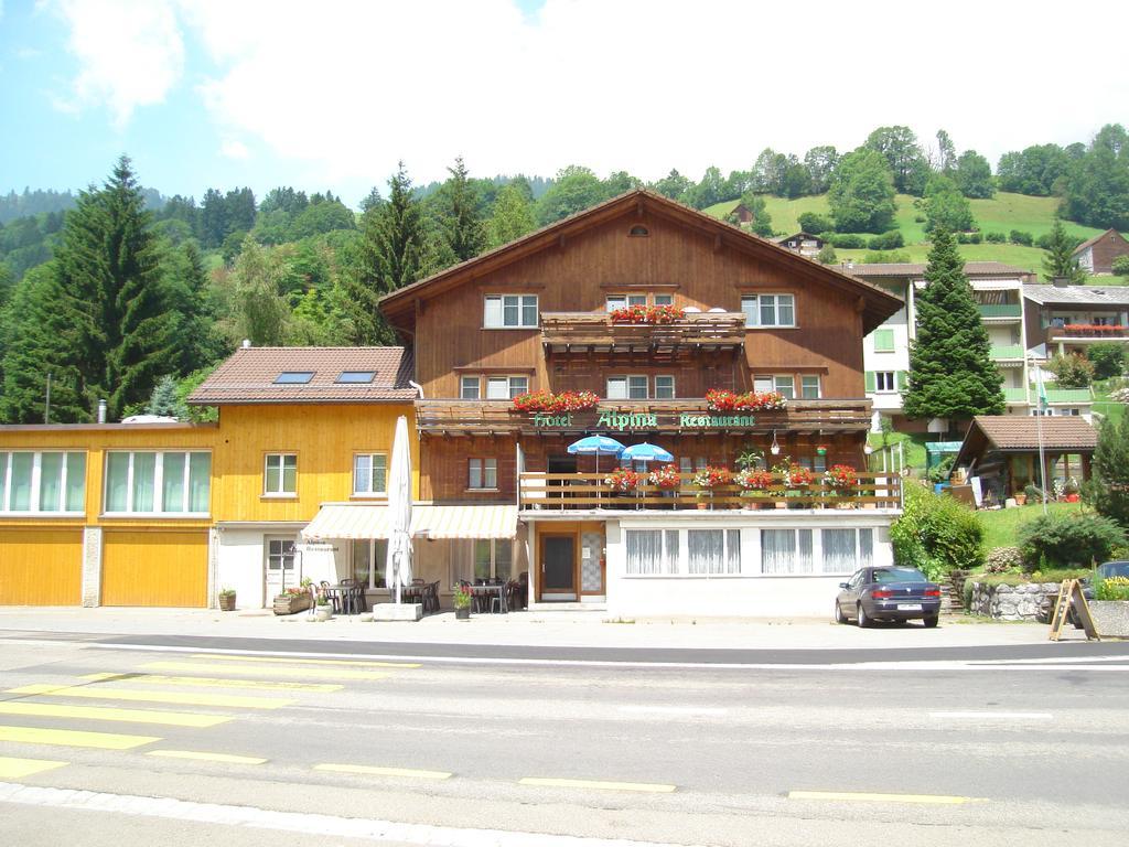 Hotel Alpina Unterwasser Eksteriør billede